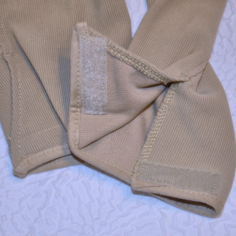 Tuff Rider Horse Riding Breeches - Picture 8 of 9